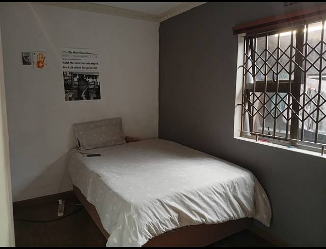 3 BEDROOM FREEHOLD FOR SALE IN ILITHA PARK